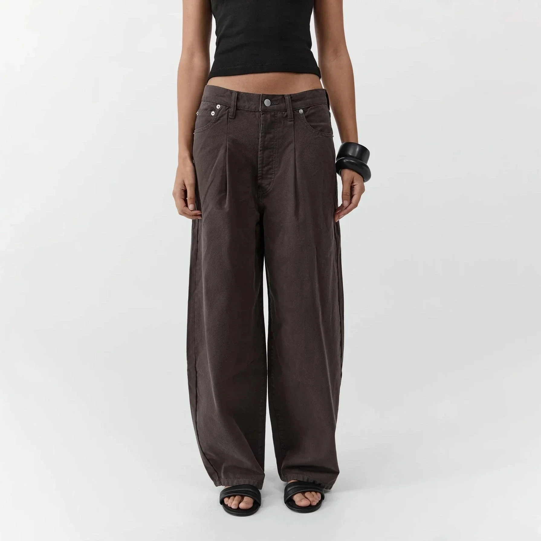 Canvas Mid Rise Barrel Jeans | Ash