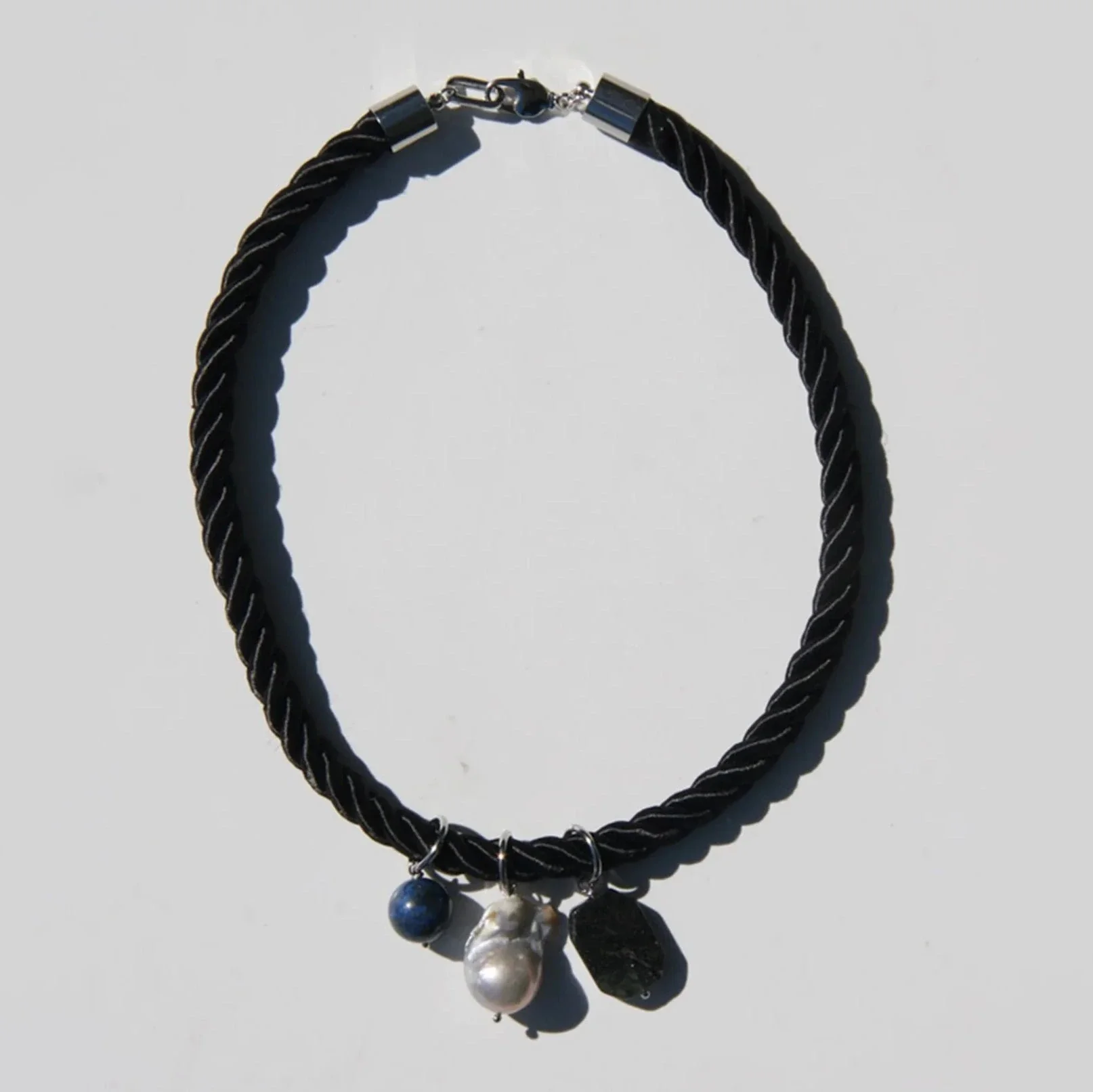 Isa Necklace Black