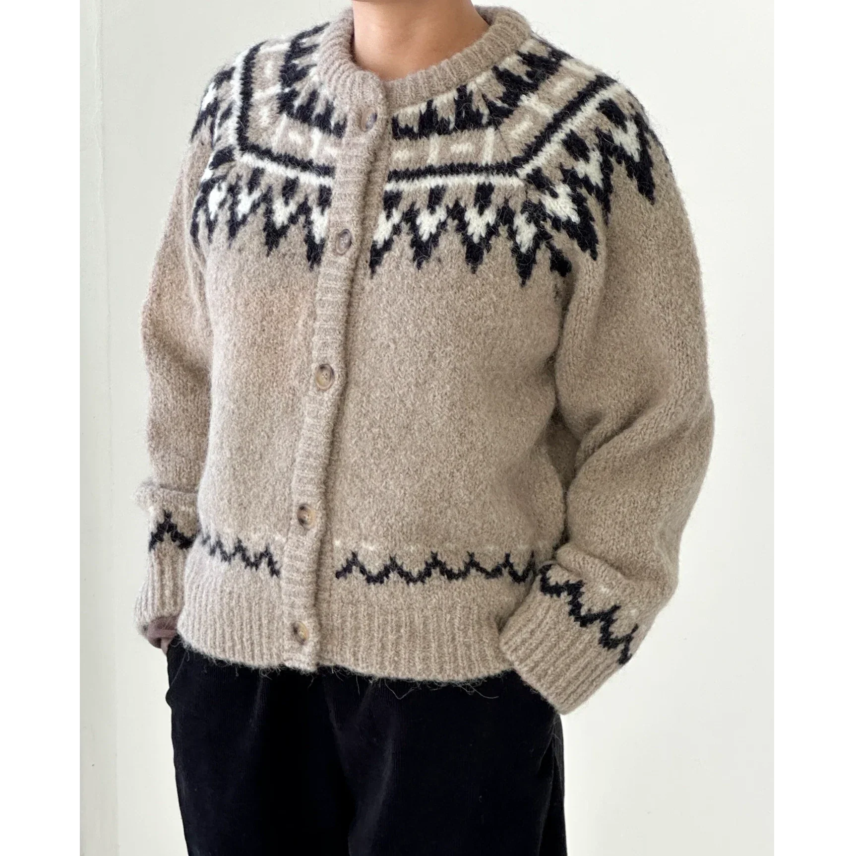 Alpaca Cabin Cardigan - Image 4