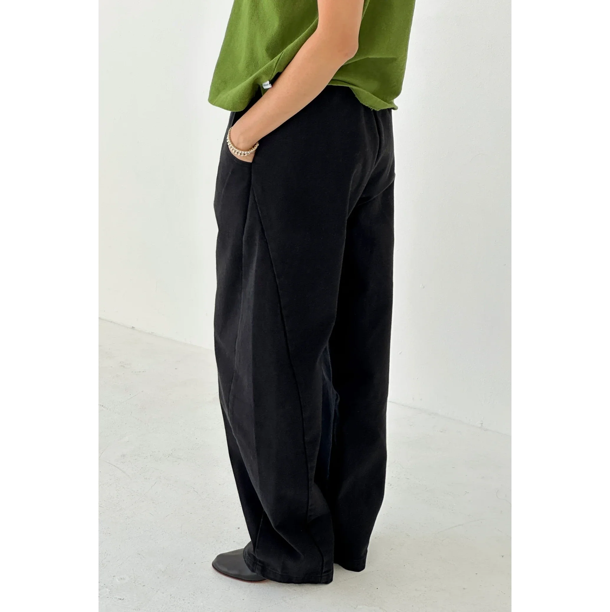Arc Pants Long - Image 4