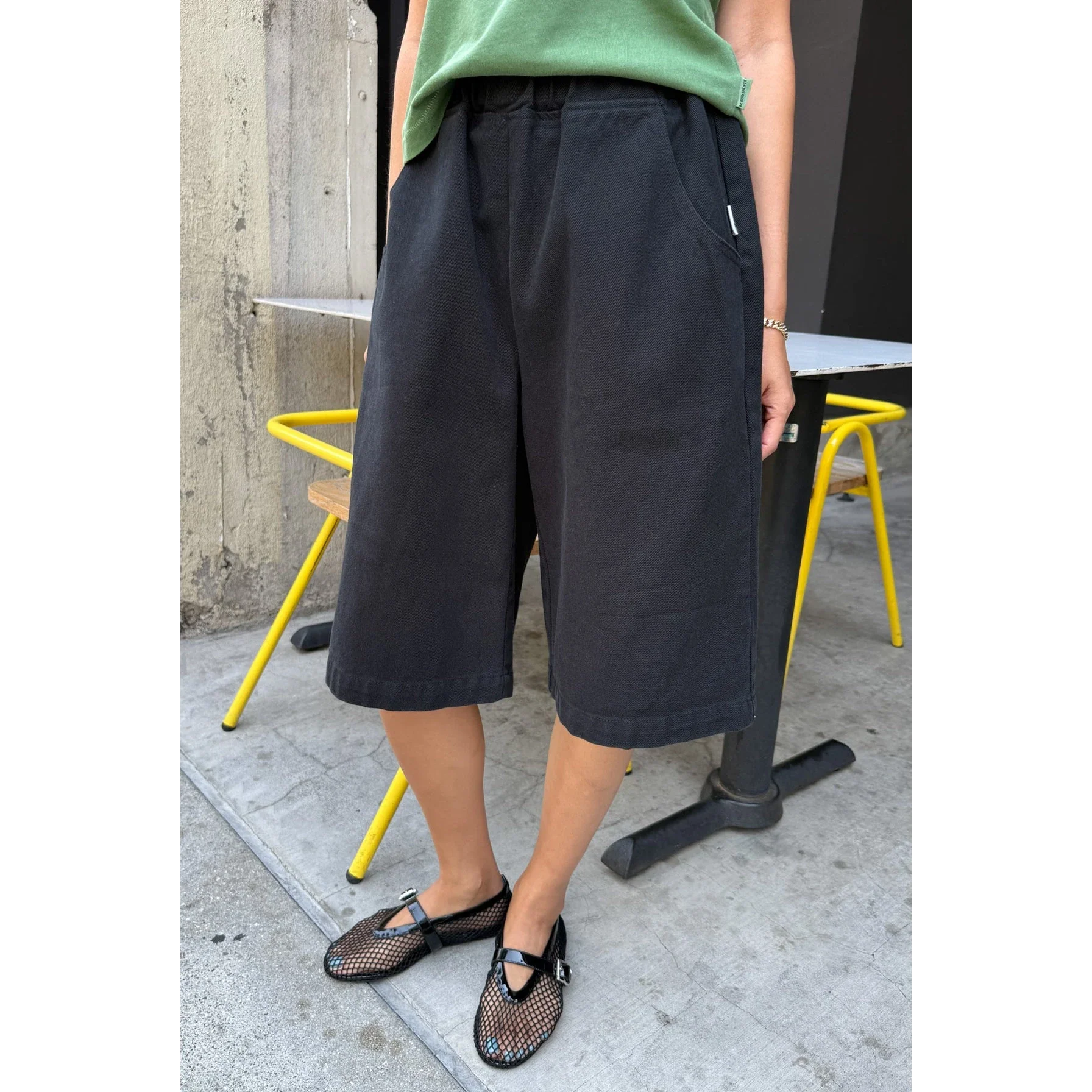 Liam Bermuda Shorts - Image 4