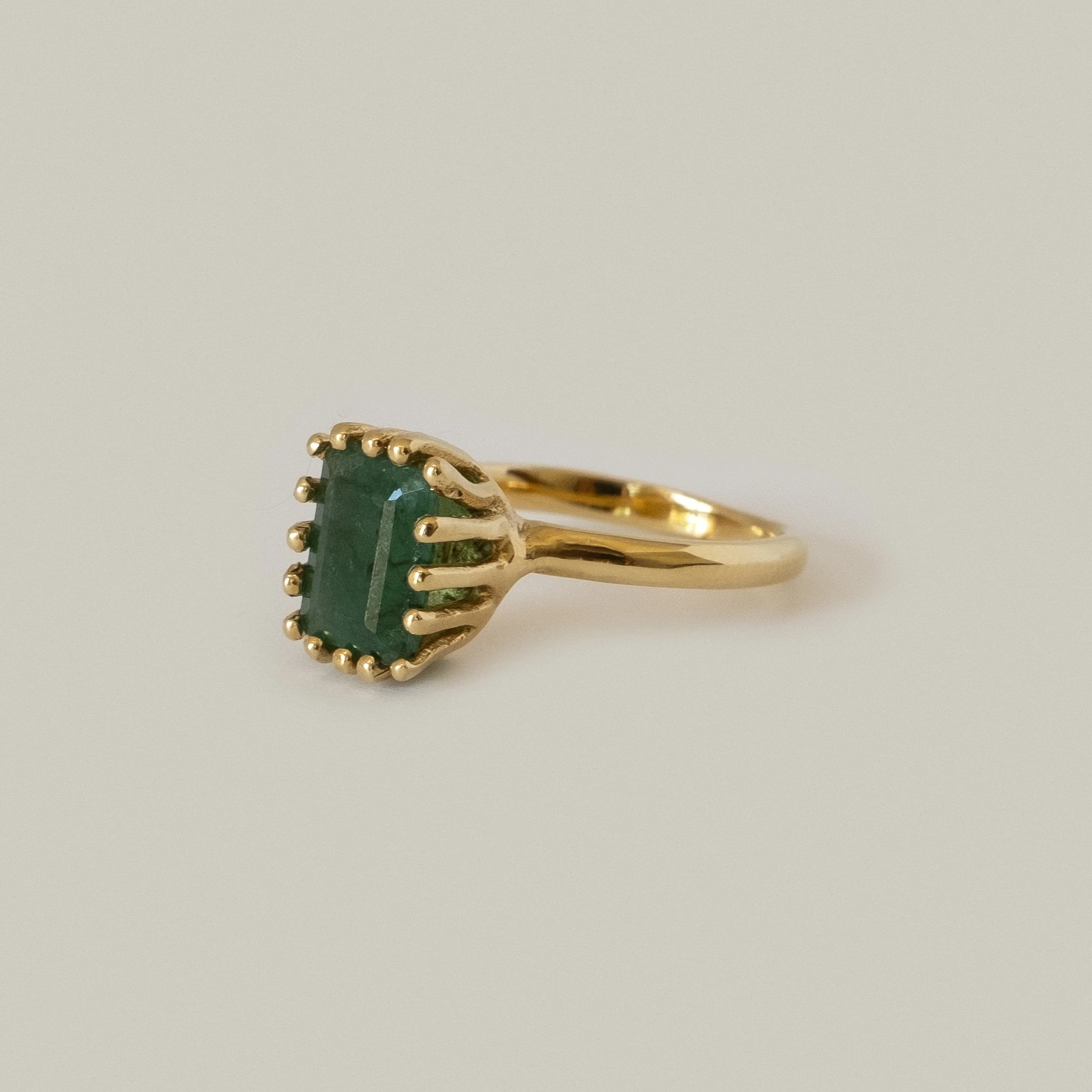 Ramona Ring Raw Emerald - Image 3