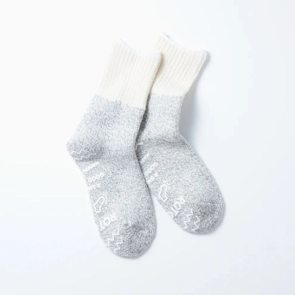 Retro Winter Room Socks - Image 5